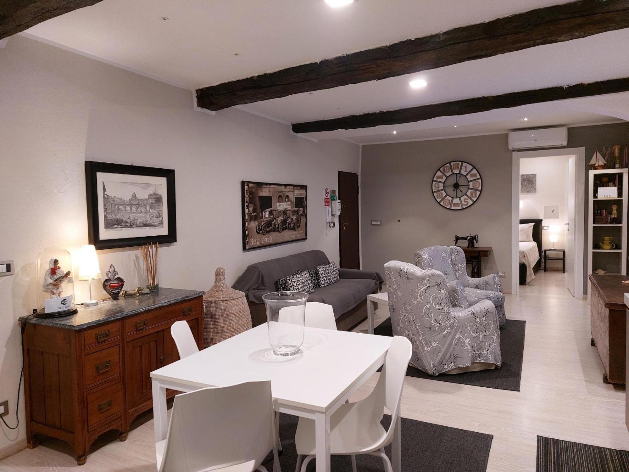 Appartamento Piazzetta La Maddalena 사보나 외부 사진
